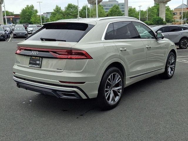 2023 Audi Q8