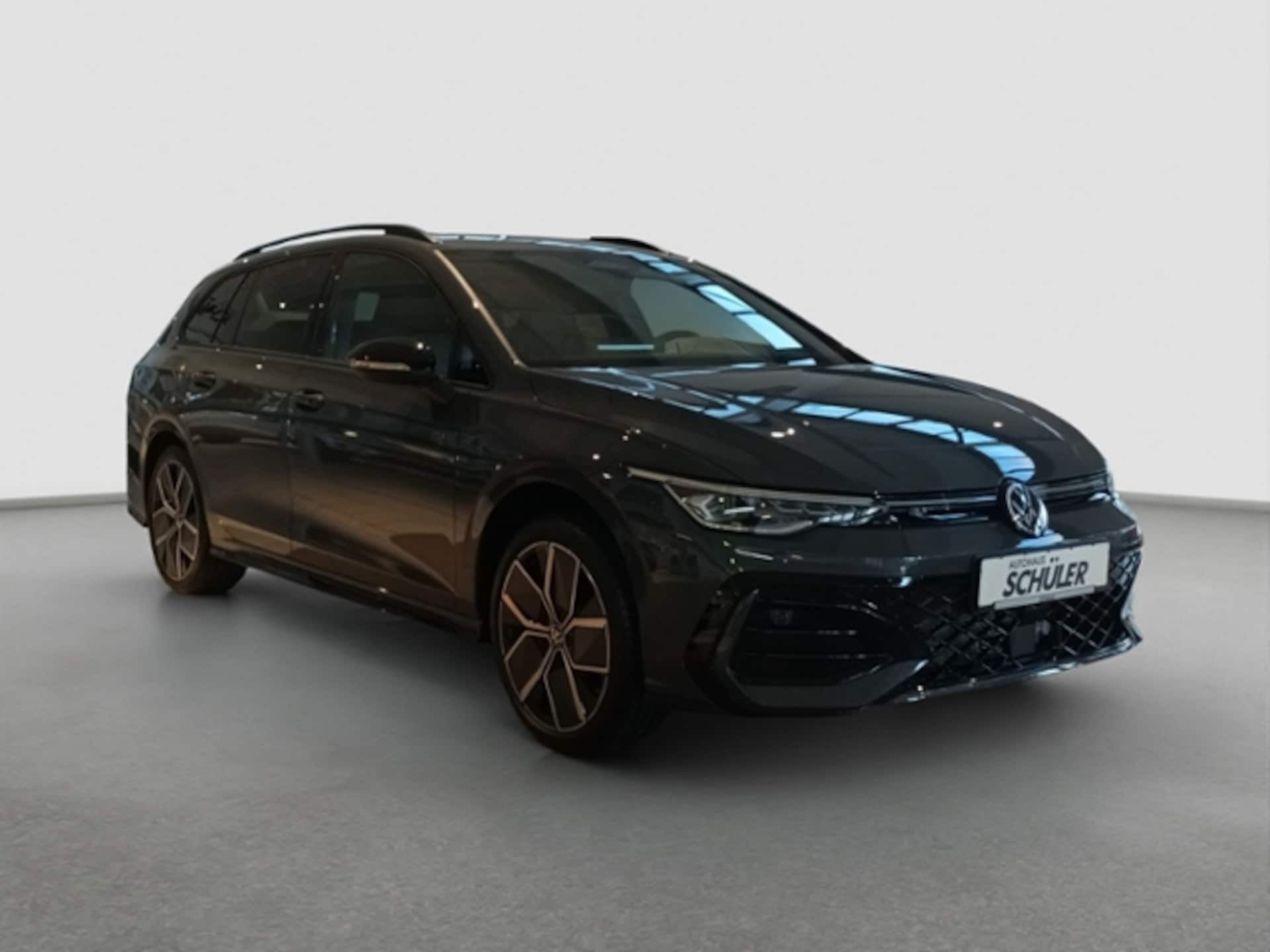 Volkswagen Golf Variant R-Line