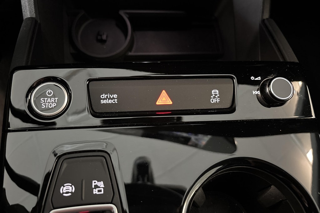 Bild som visar Audi A6 Avant e-tron A6 Avant e-tron Proline Edition 210,00 kW - för mer information kontakta din Audi Partner