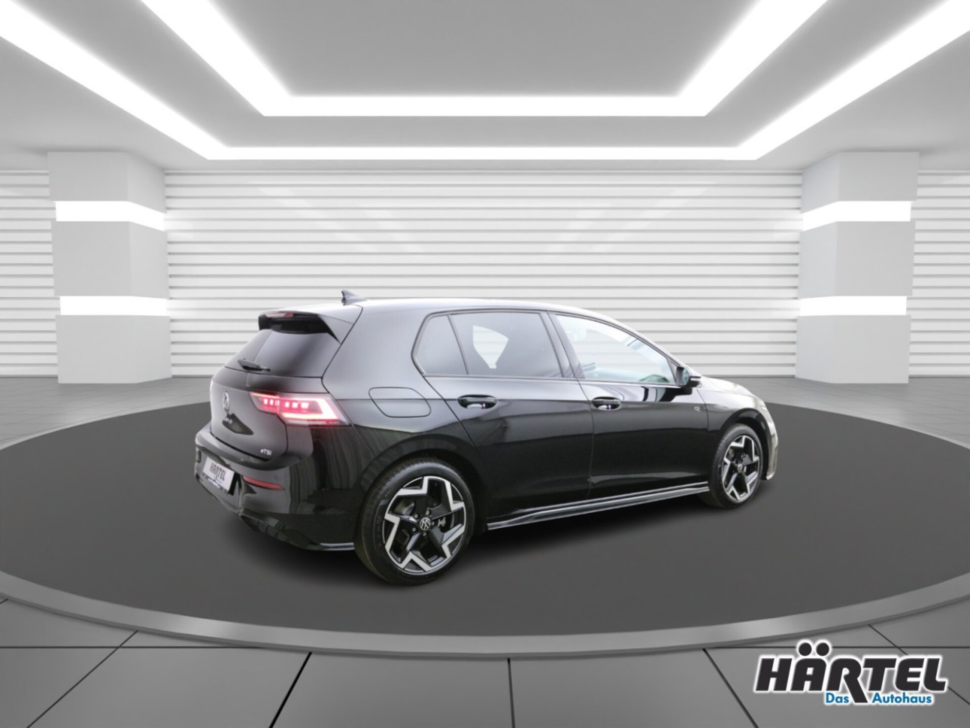 Volkswagen Golf R-Line