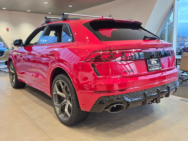 2026 Audi RS Q8 SUV performance