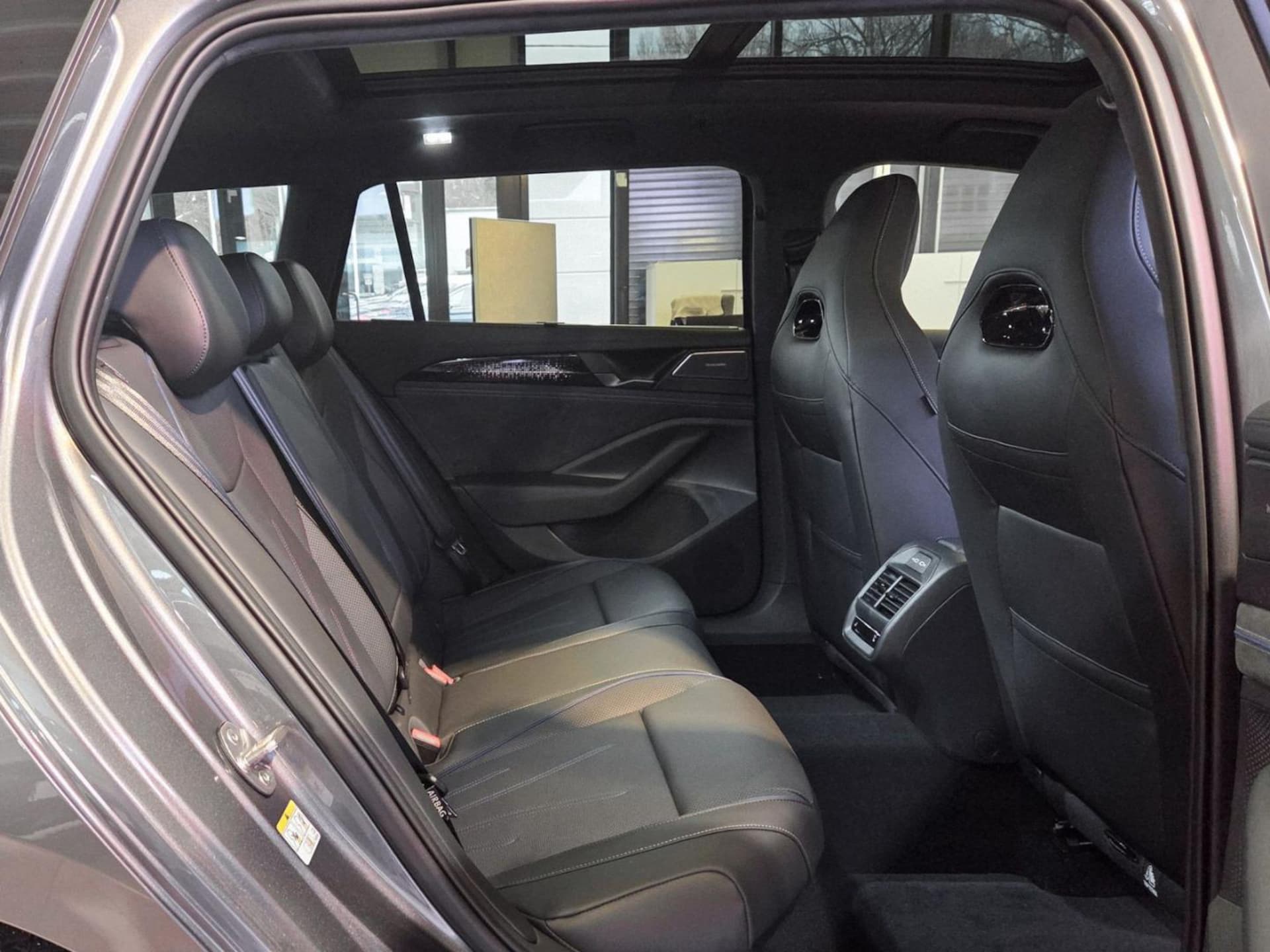 Volkswagen Passat R-Line