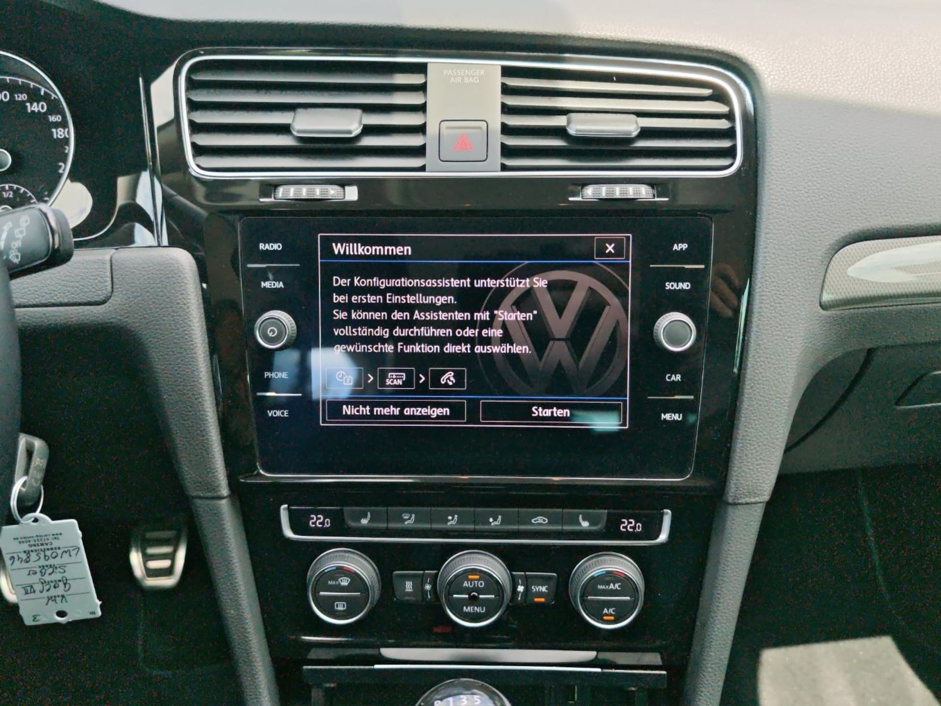 Volkswagen Golf IQ.DRIVE