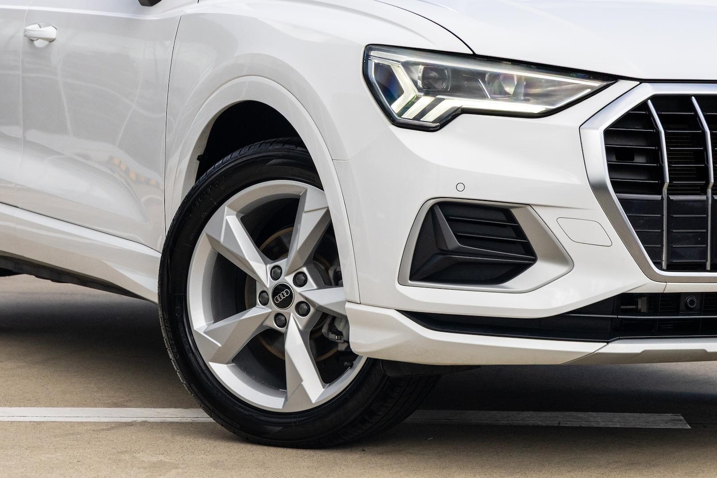 Image about Audi Q3 35 TFSI S tronic