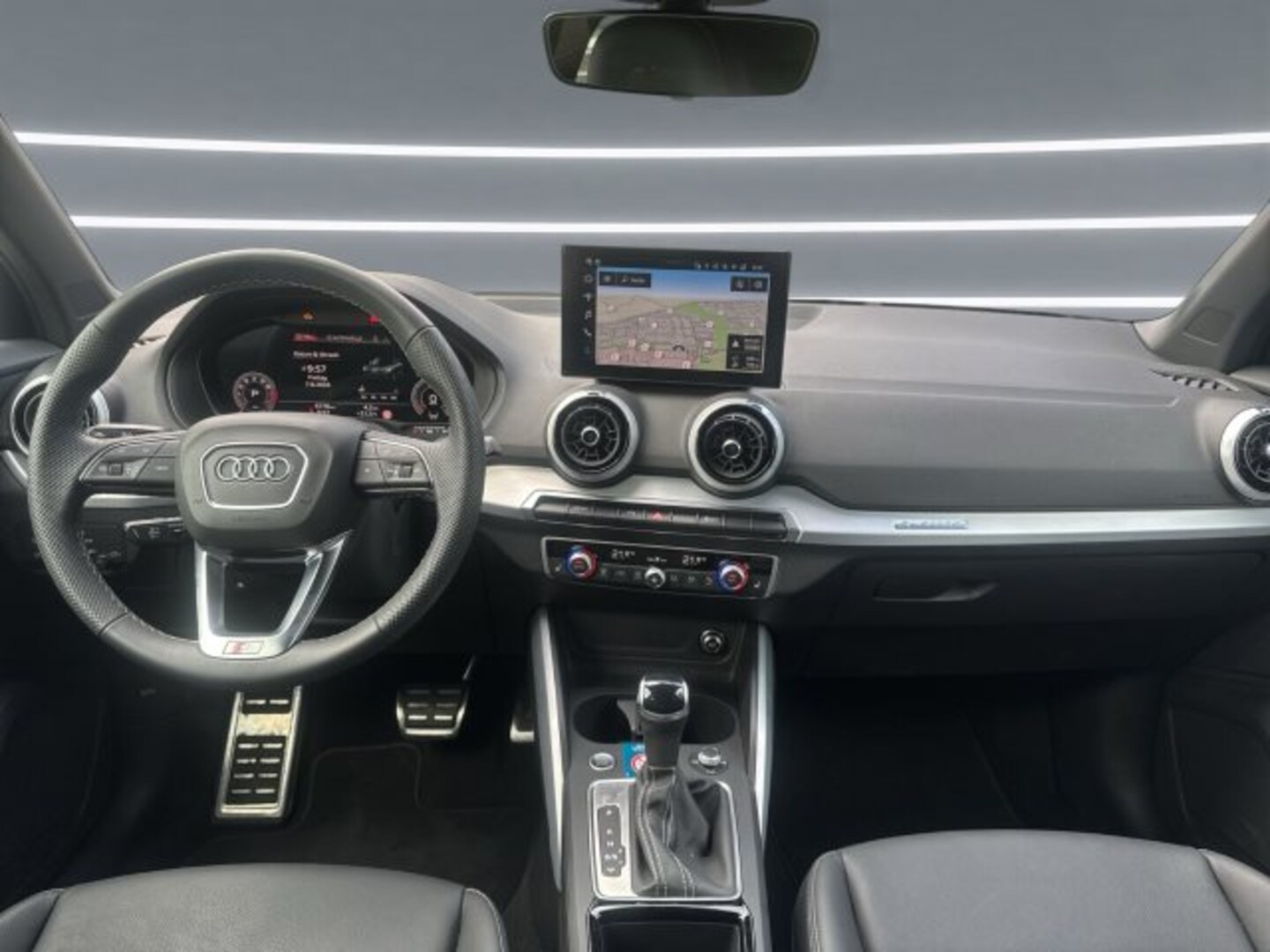 Bild über Audi Q2 S line 40 TFSI quattro S tronic - für weitere Informationen kontaktieren Sie den Audi Partner