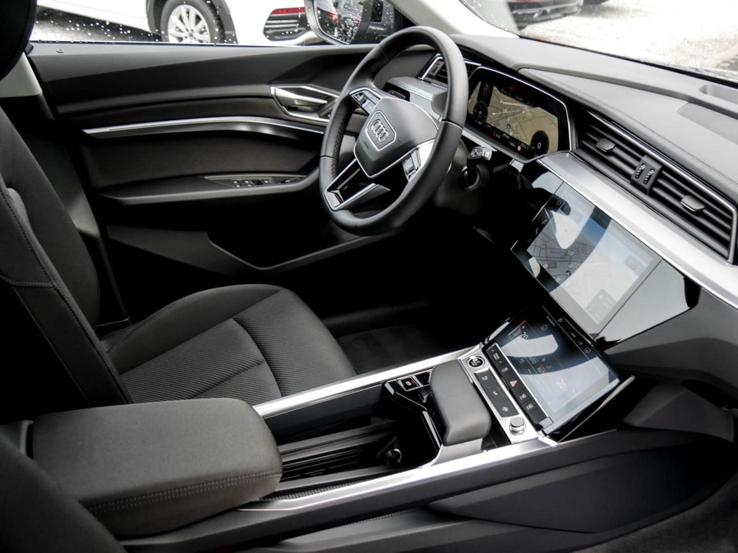 Image about Audi Q8 e-tron S line 50 e-tron quattro