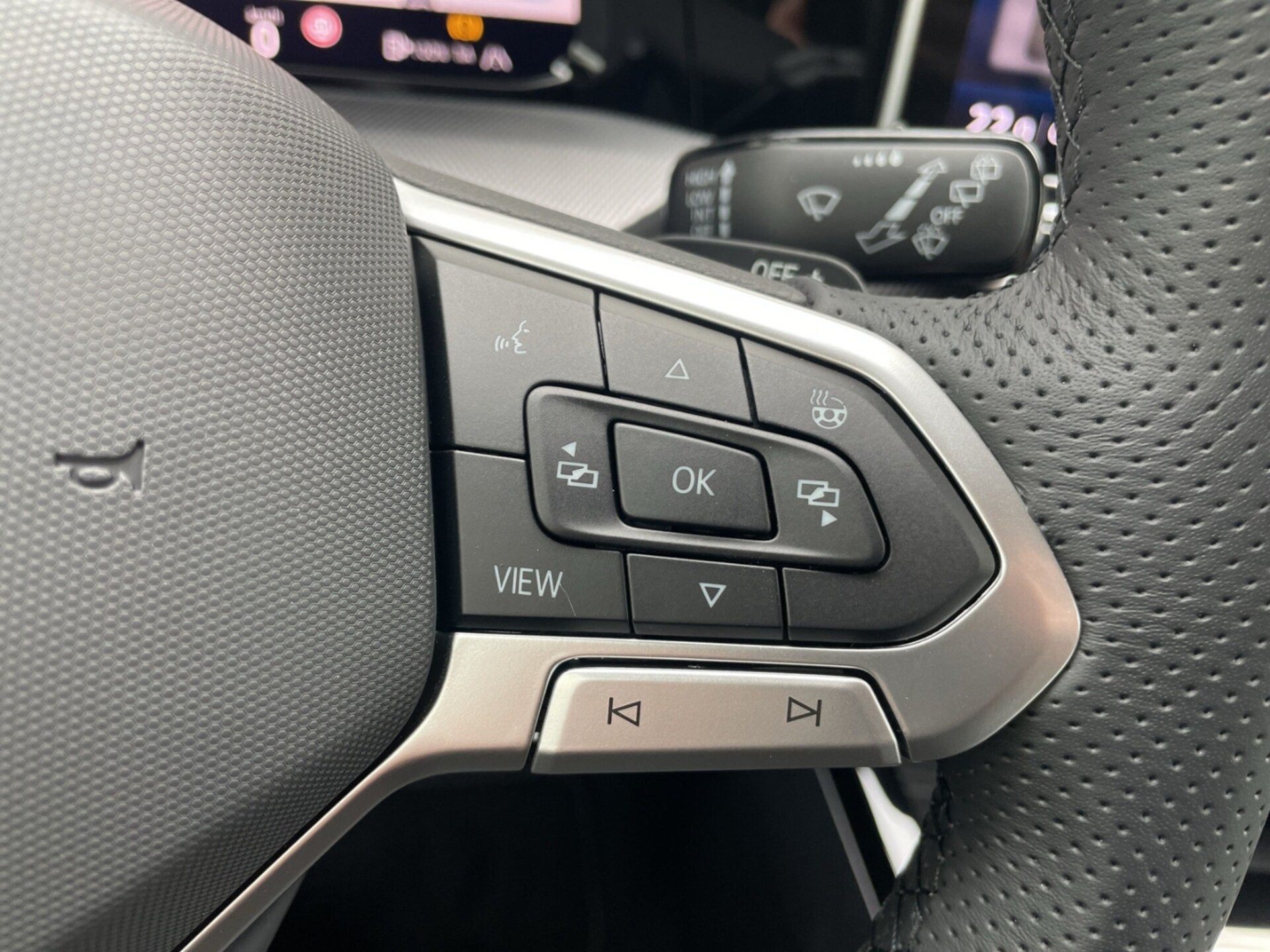 Volkswagen Golf Variant R-Line