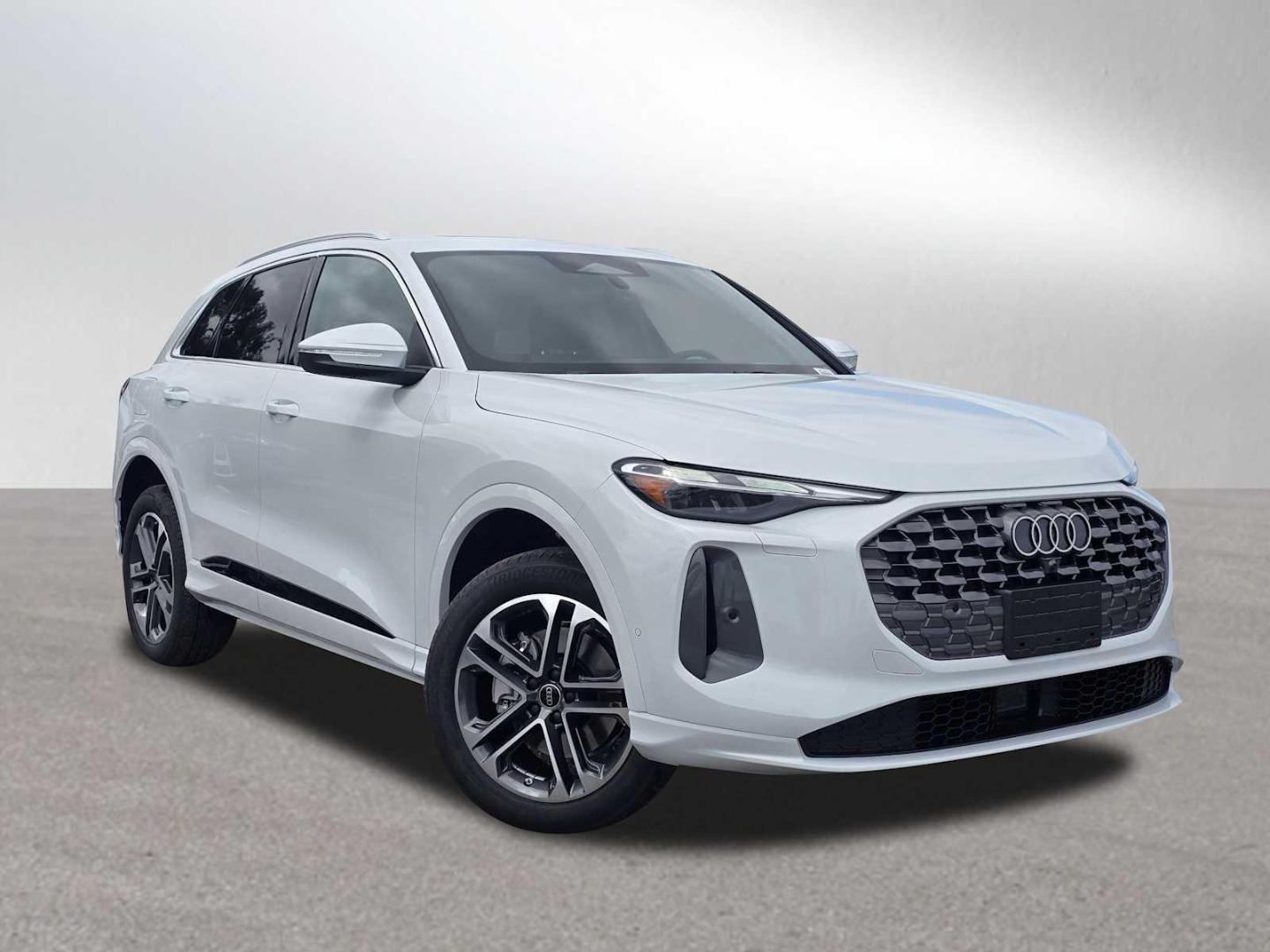 2026 Audi Q5 Premium quattro's photo