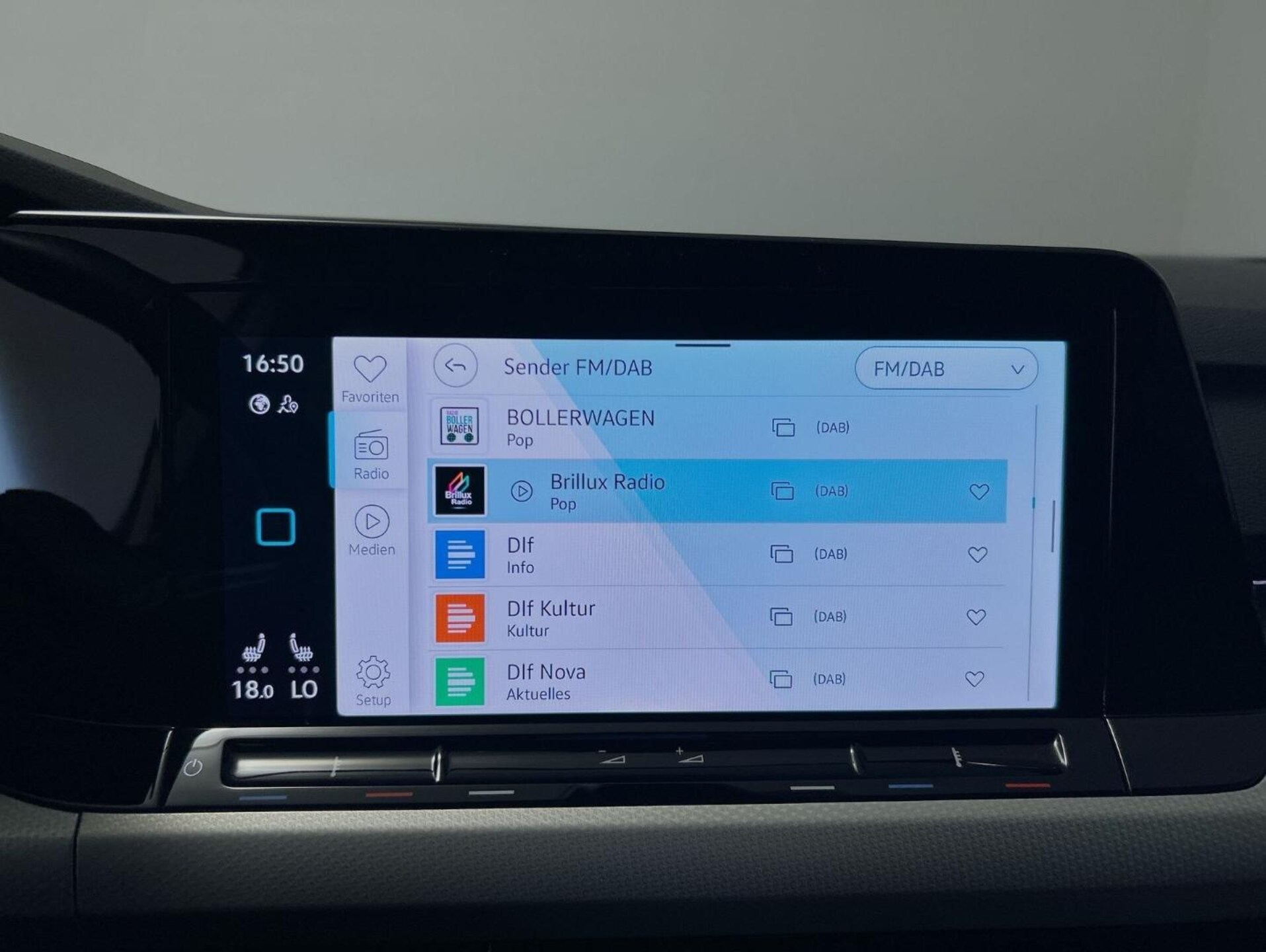 Volkswagen Golf MOVE