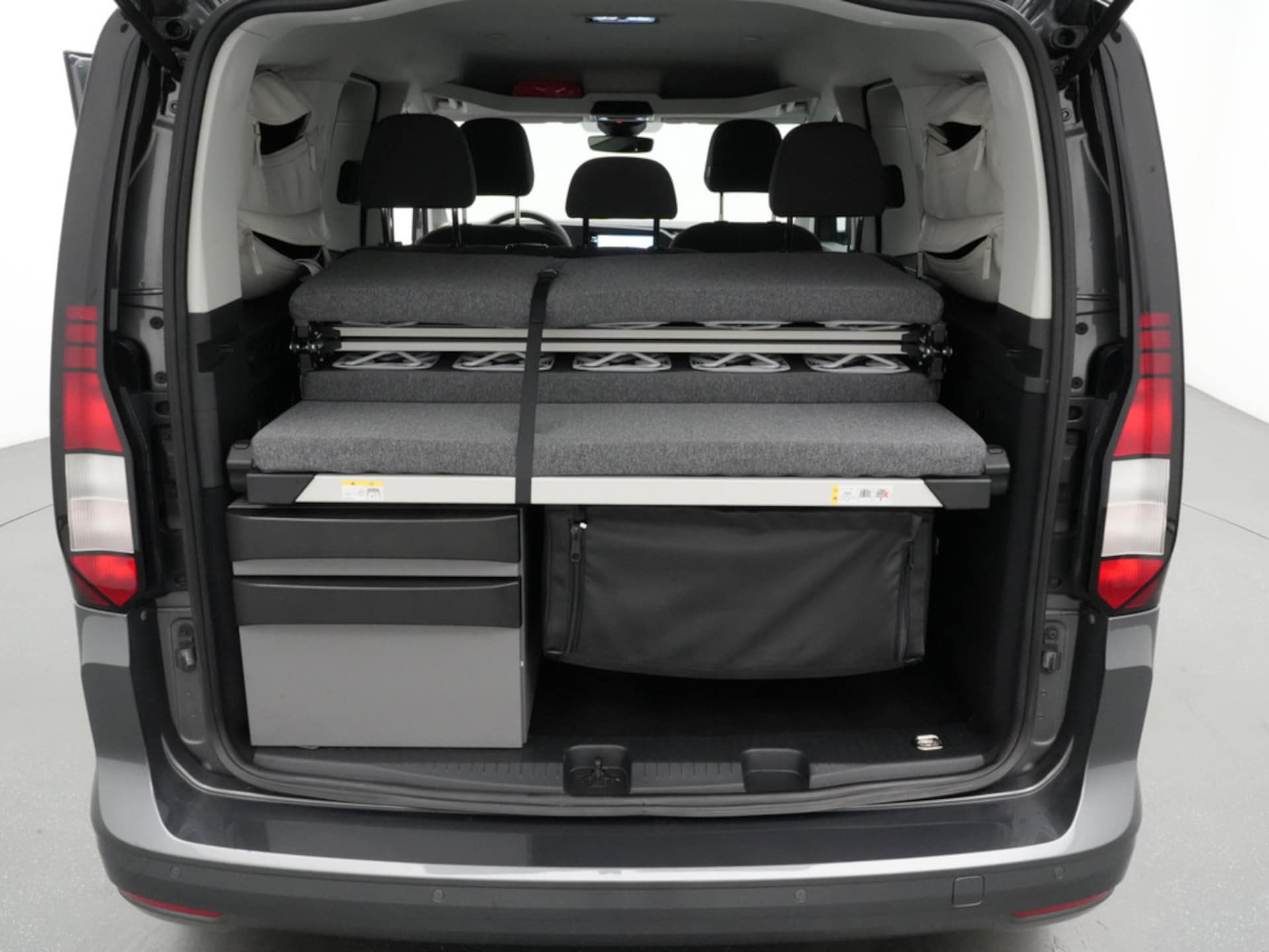Volkswagen Caddy California