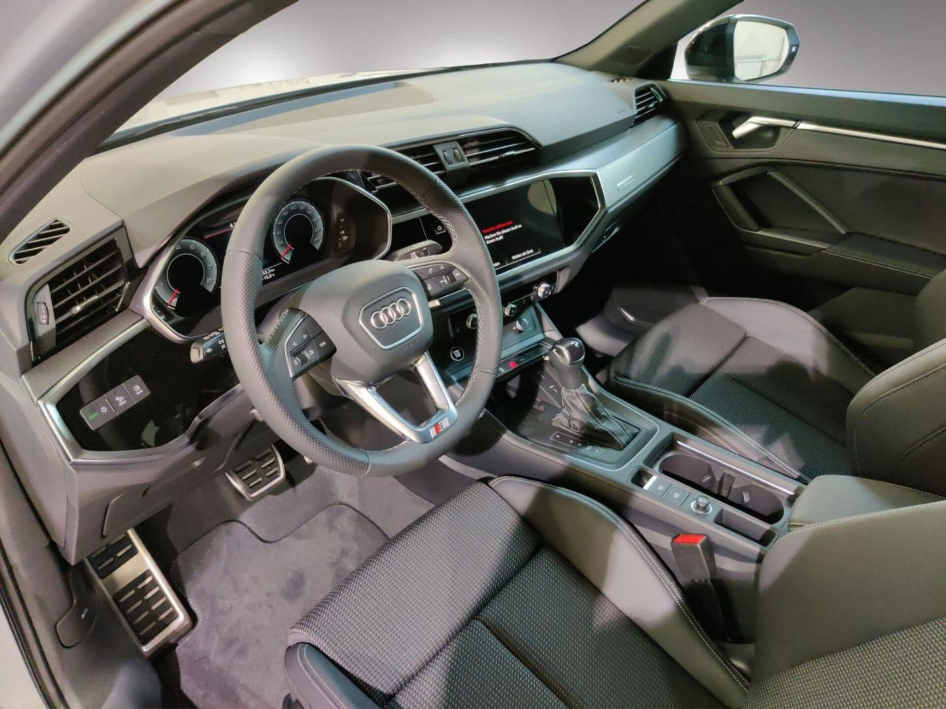 Audi Q3 SUV advanced