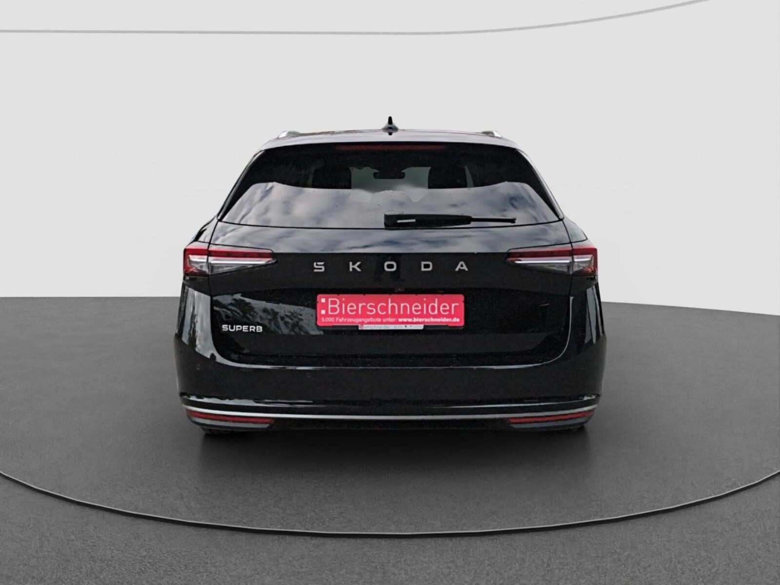 Škoda Superb Combi – Bild 8