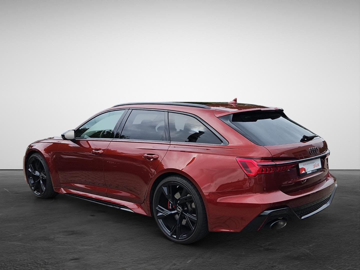 Bild über Audi RS 6 Avant TFSI quattro tiptronic - für weitere Informationen kontaktieren Sie den Audi Partner