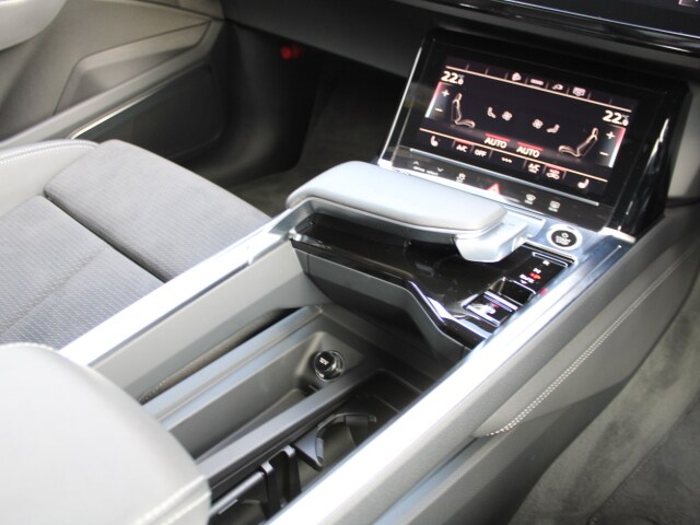 Image about Audi Q8 Sportback e-tron 55 e-tron S line