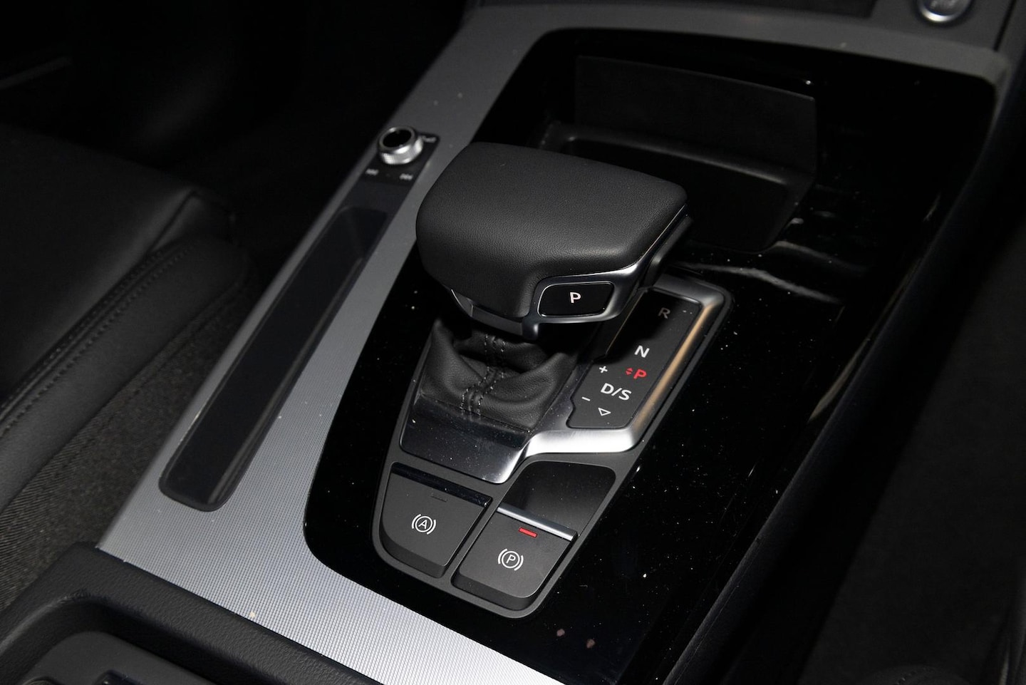 Image about Audi Q5 Sportback 40 TDI quattro S tronic