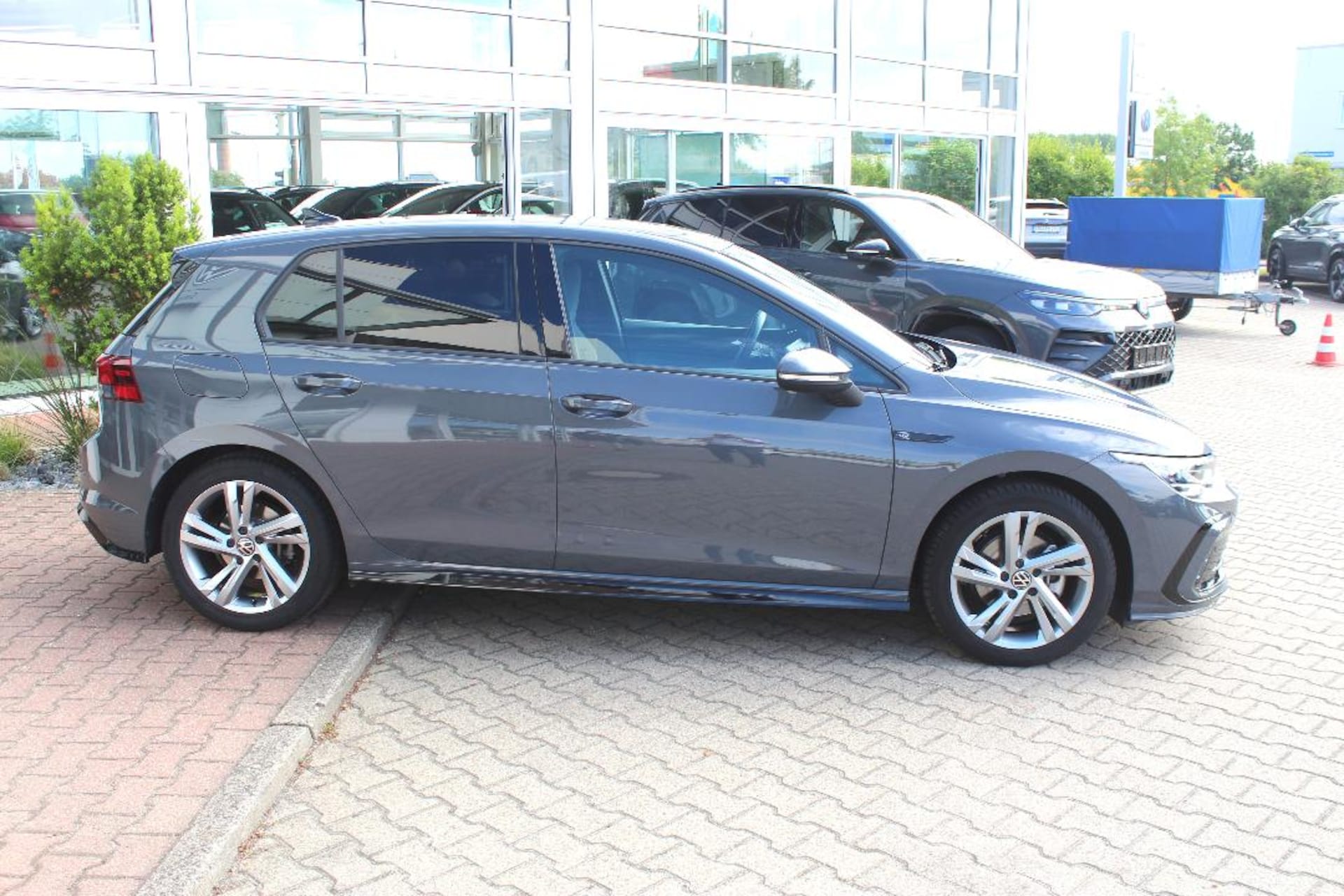Volkswagen Golf R-Line
