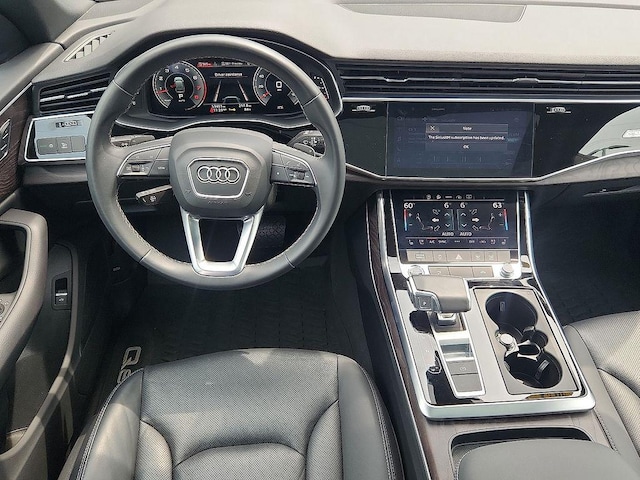 2021 Audi Q8