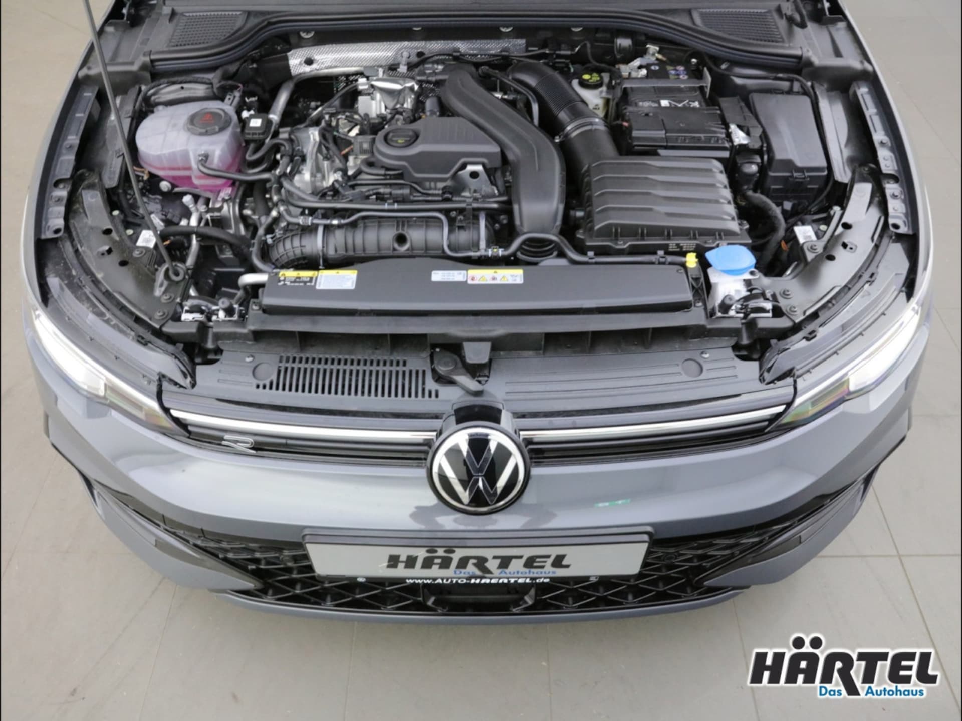 Volkswagen Golf R-Line