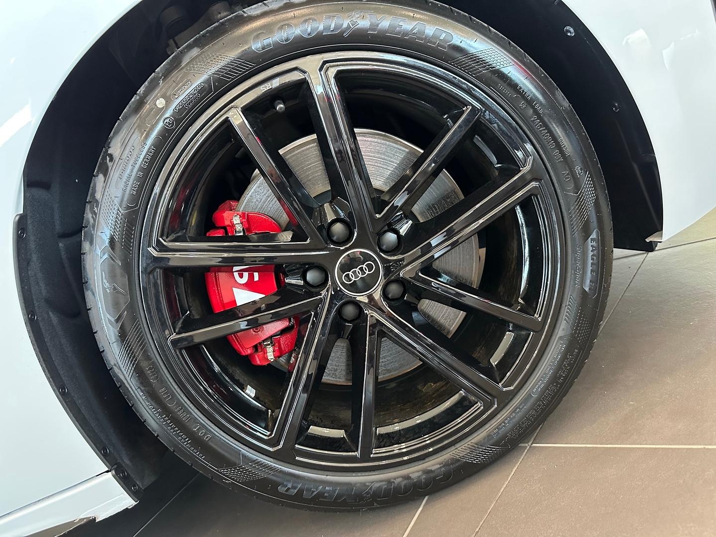 Image about Audi S5 Avant TFSI quattro 270 kW S tronic