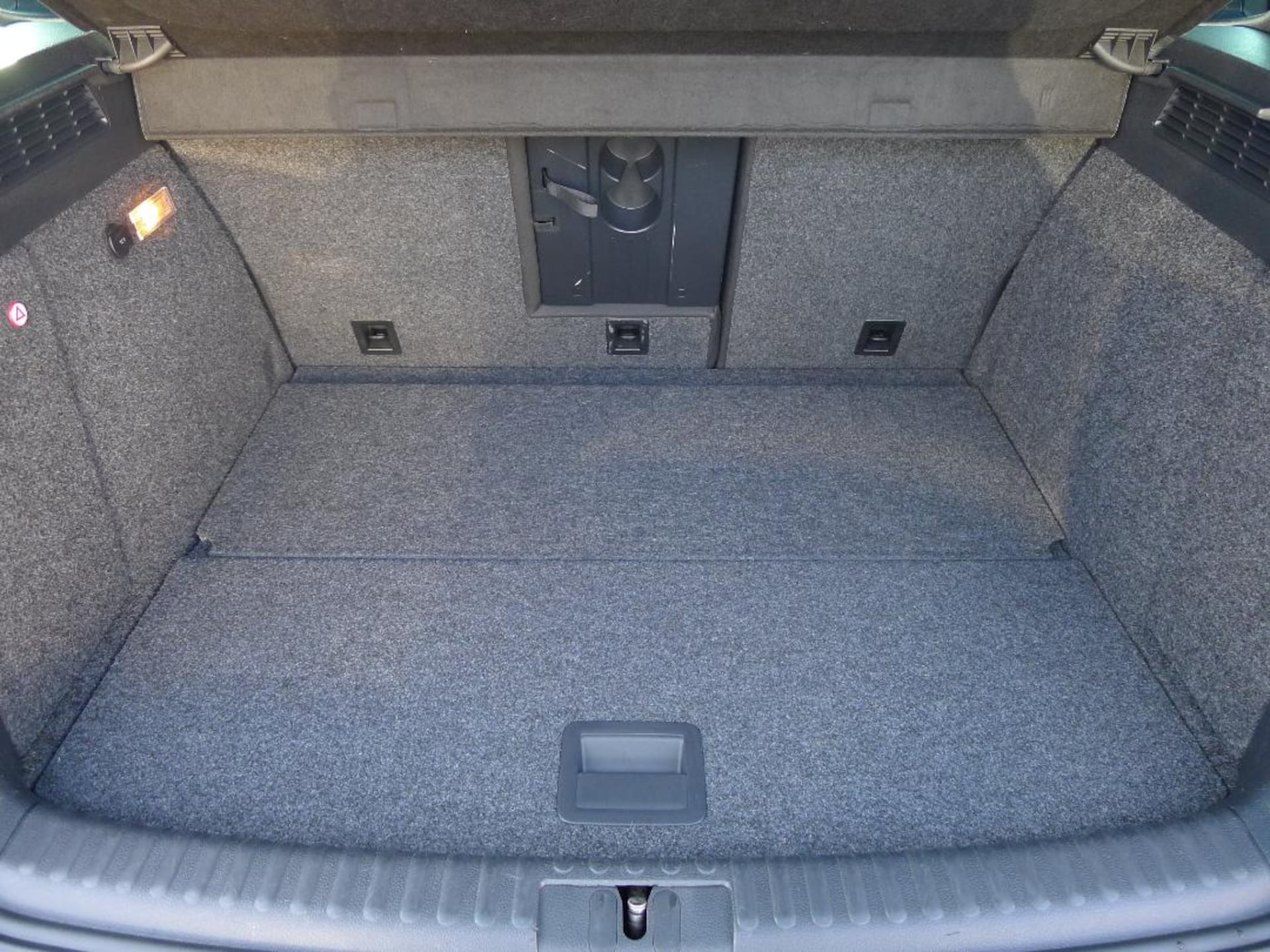 Volkswagen Tiguan LOUNGE Sport & Style