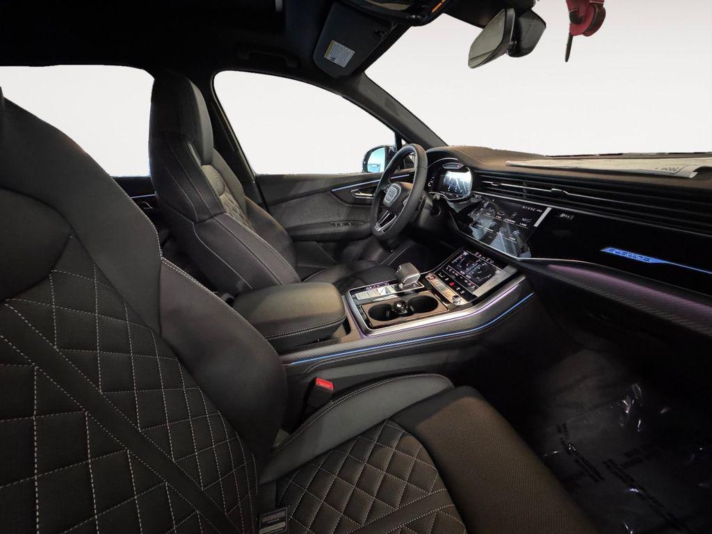 2026 Audi SQ7 Premium Plus - Photo 9