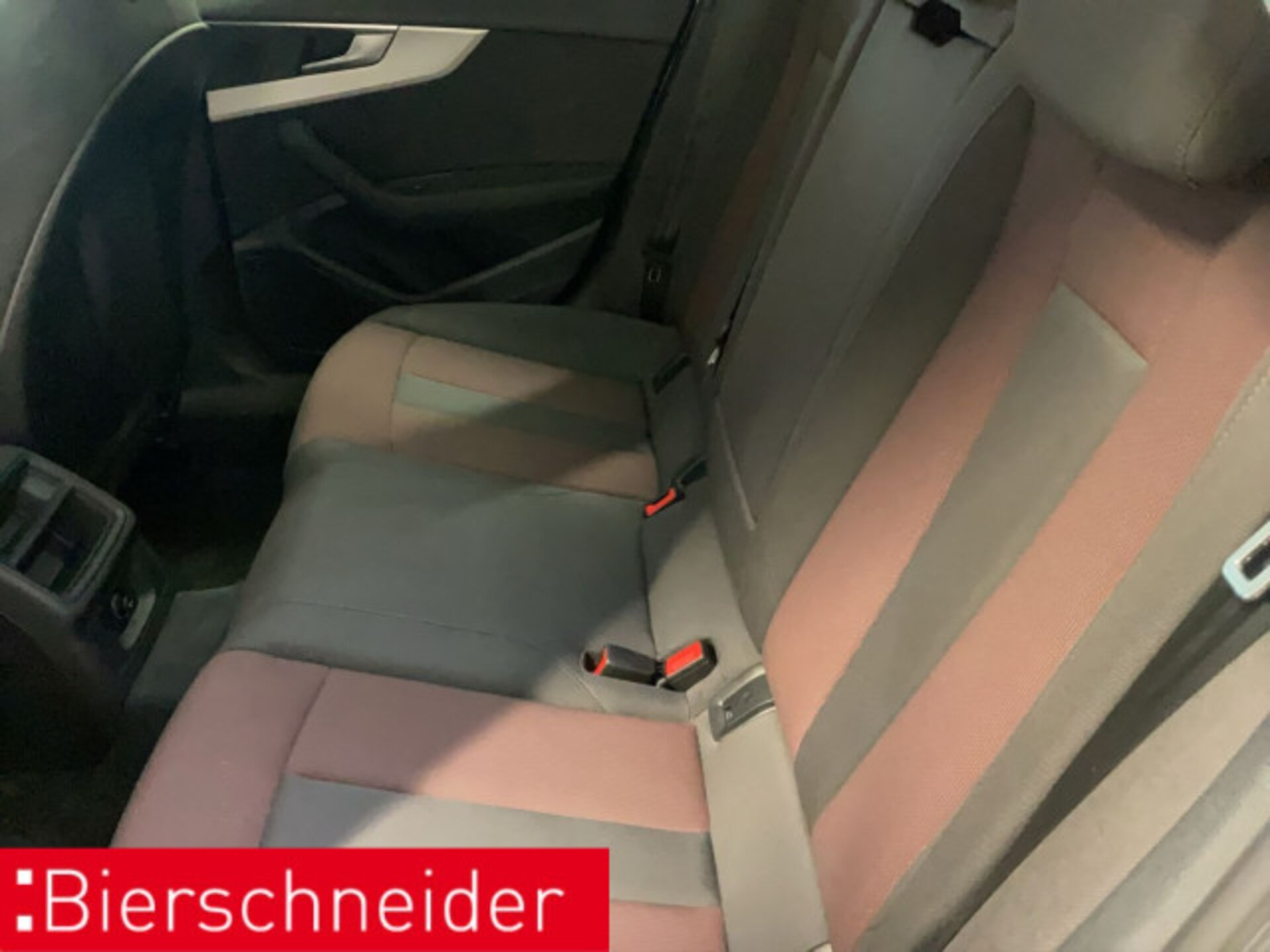 Audi A4 Avant Advanced