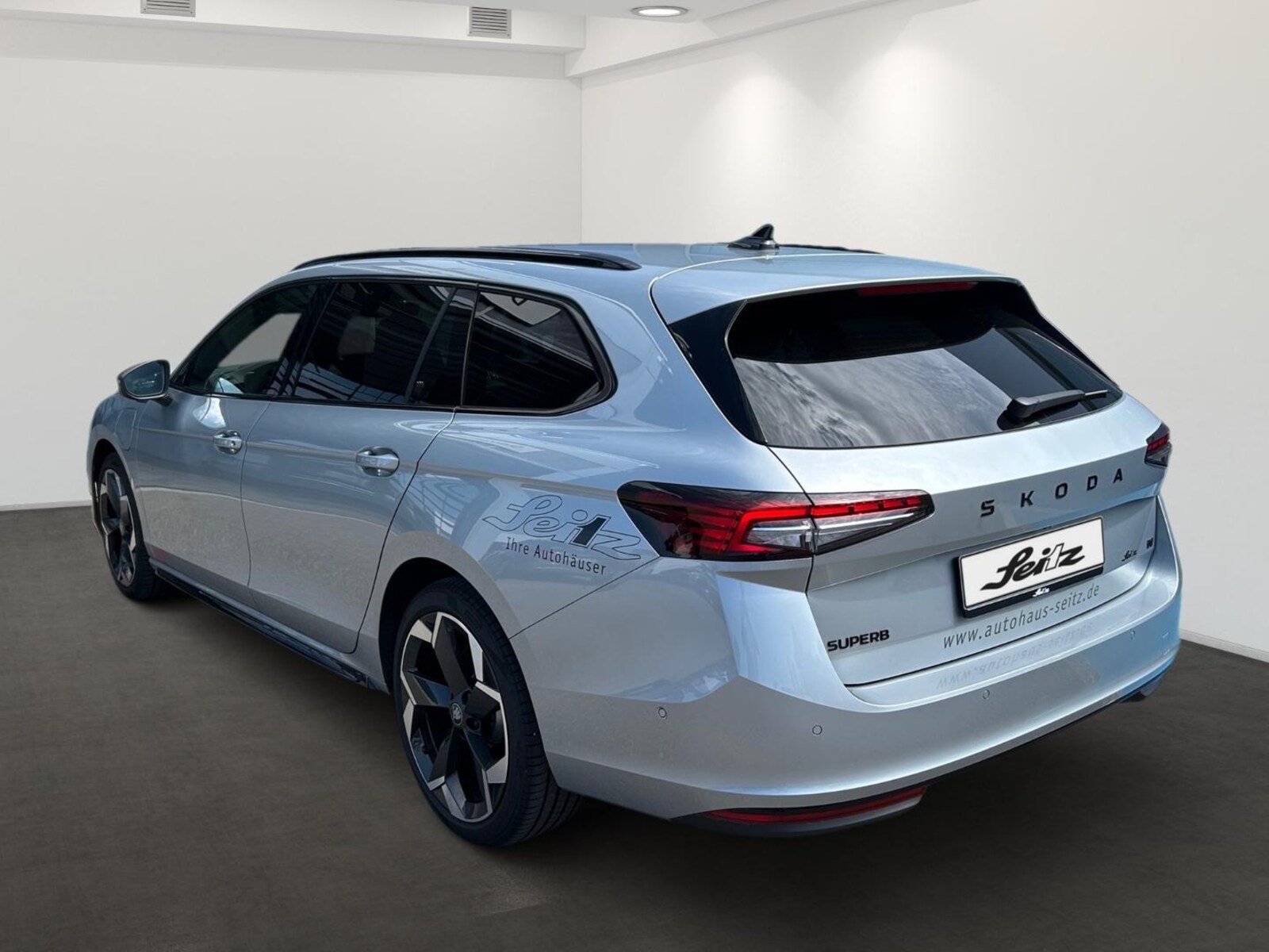 Škoda Superb Combi – Bild 4