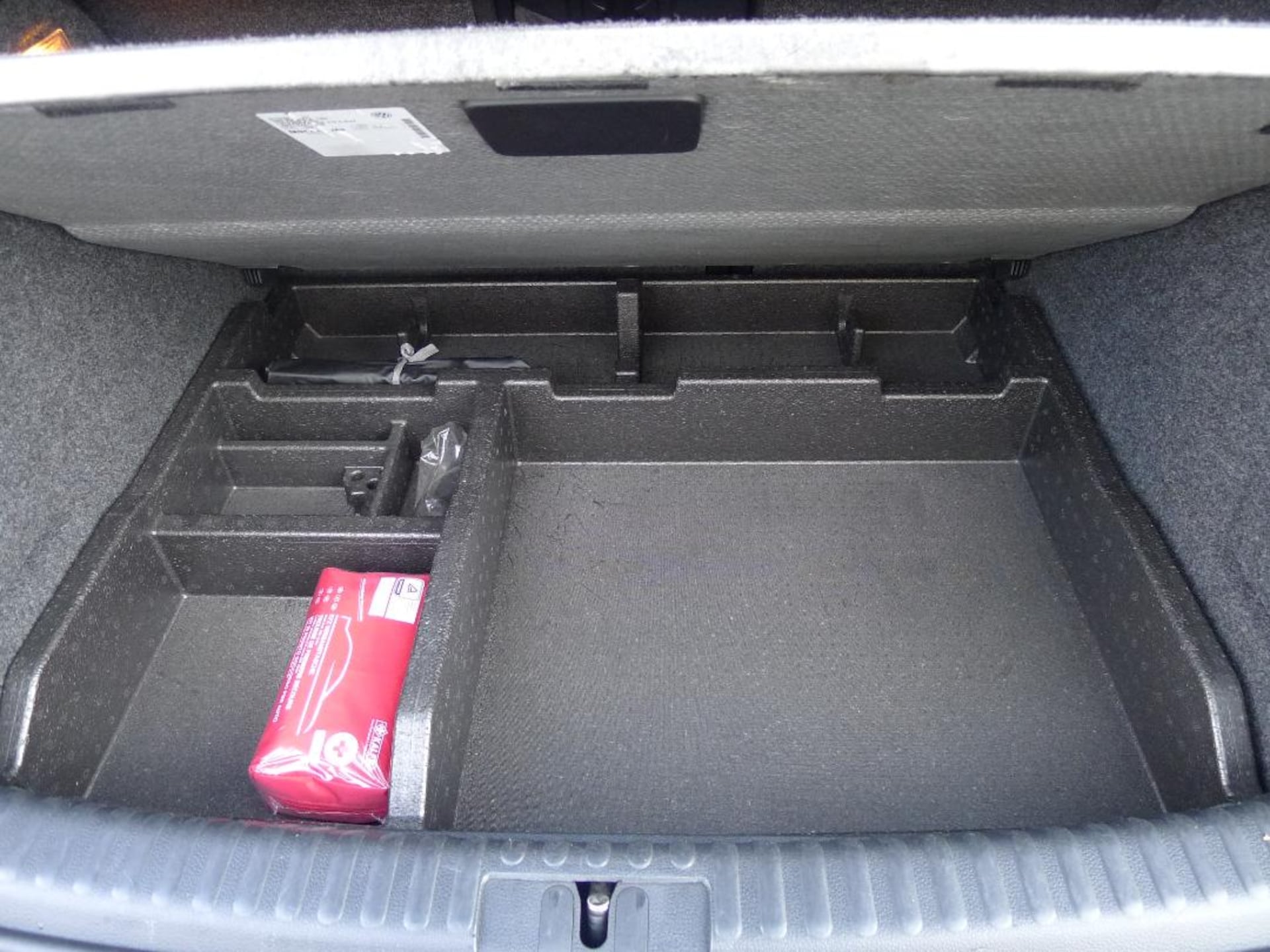 Volkswagen Tiguan LOUNGE Sport & Style