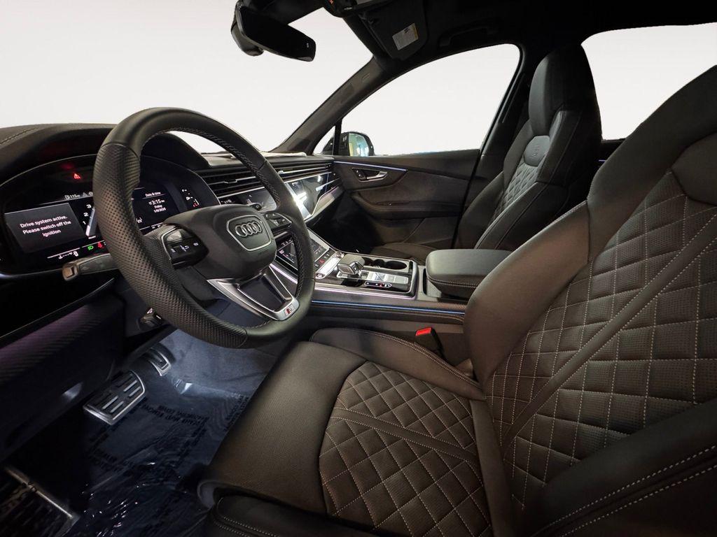 2026 Audi SQ7 Premium Plus - Photo 10