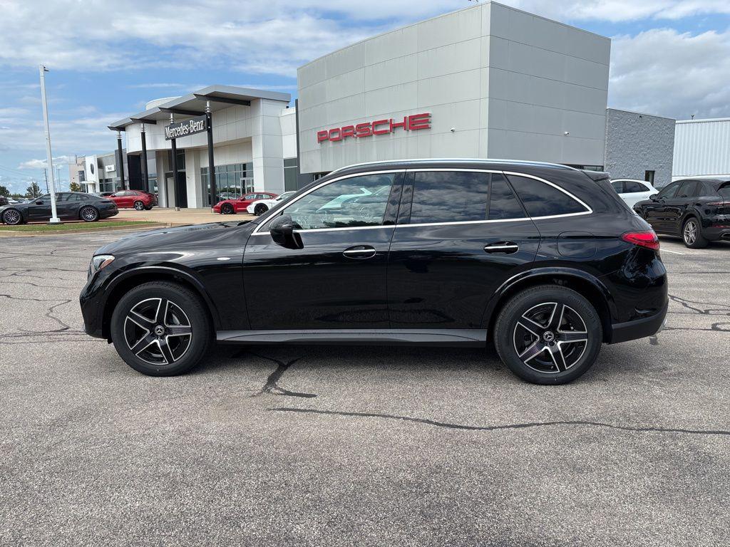 2025 Mercedes-Benz GLC Base - Photo 17