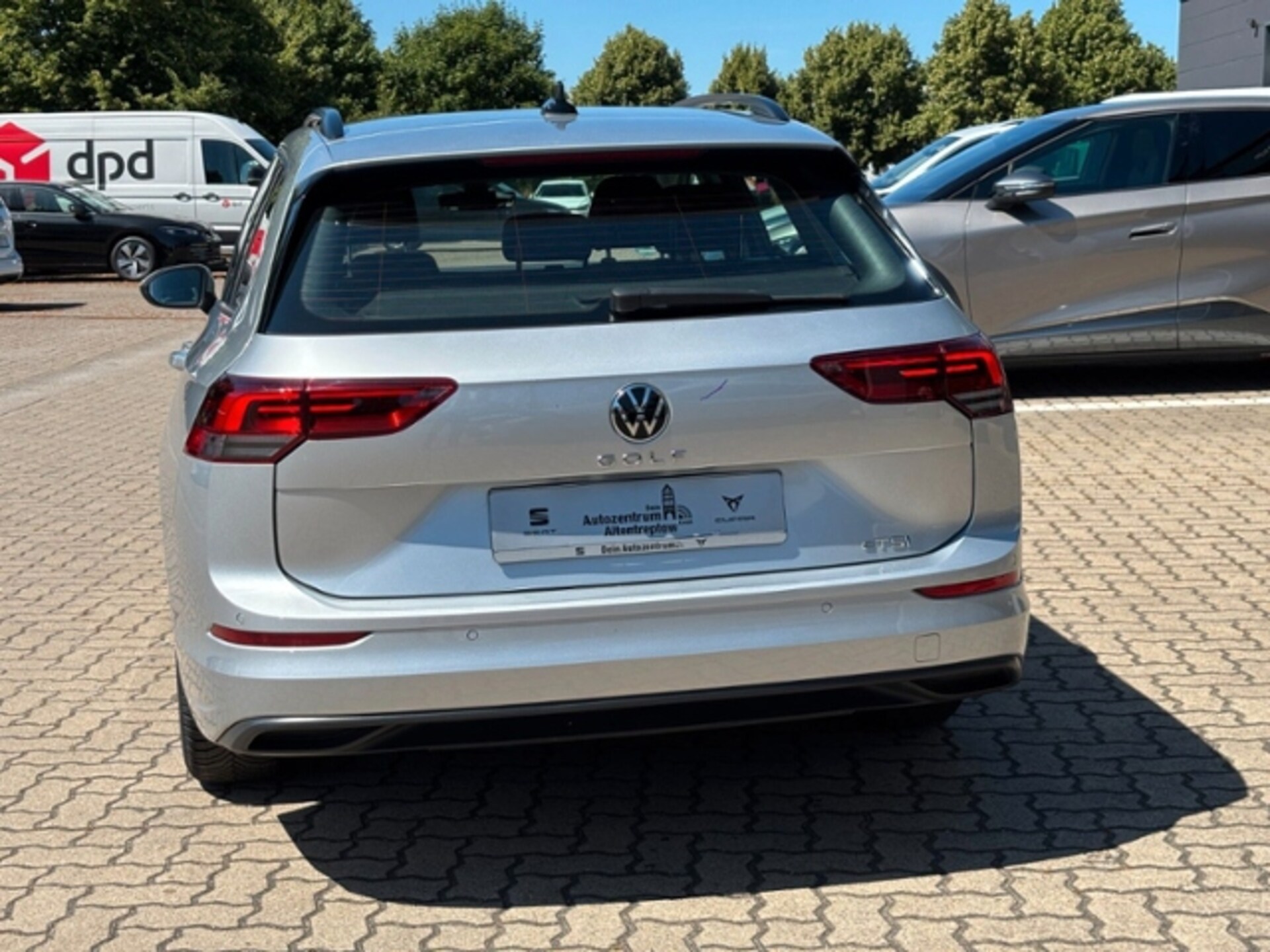 Volkswagen Golf Variant Life