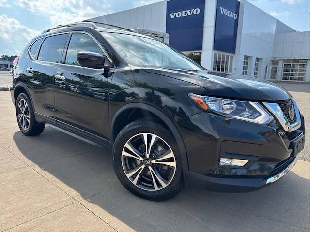 2020 Nissan Rogue