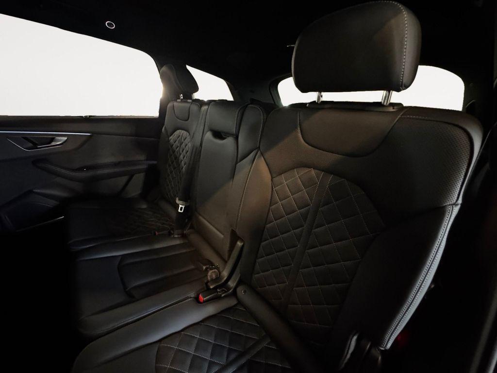 2026 Audi SQ7 Premium Plus - Photo 12