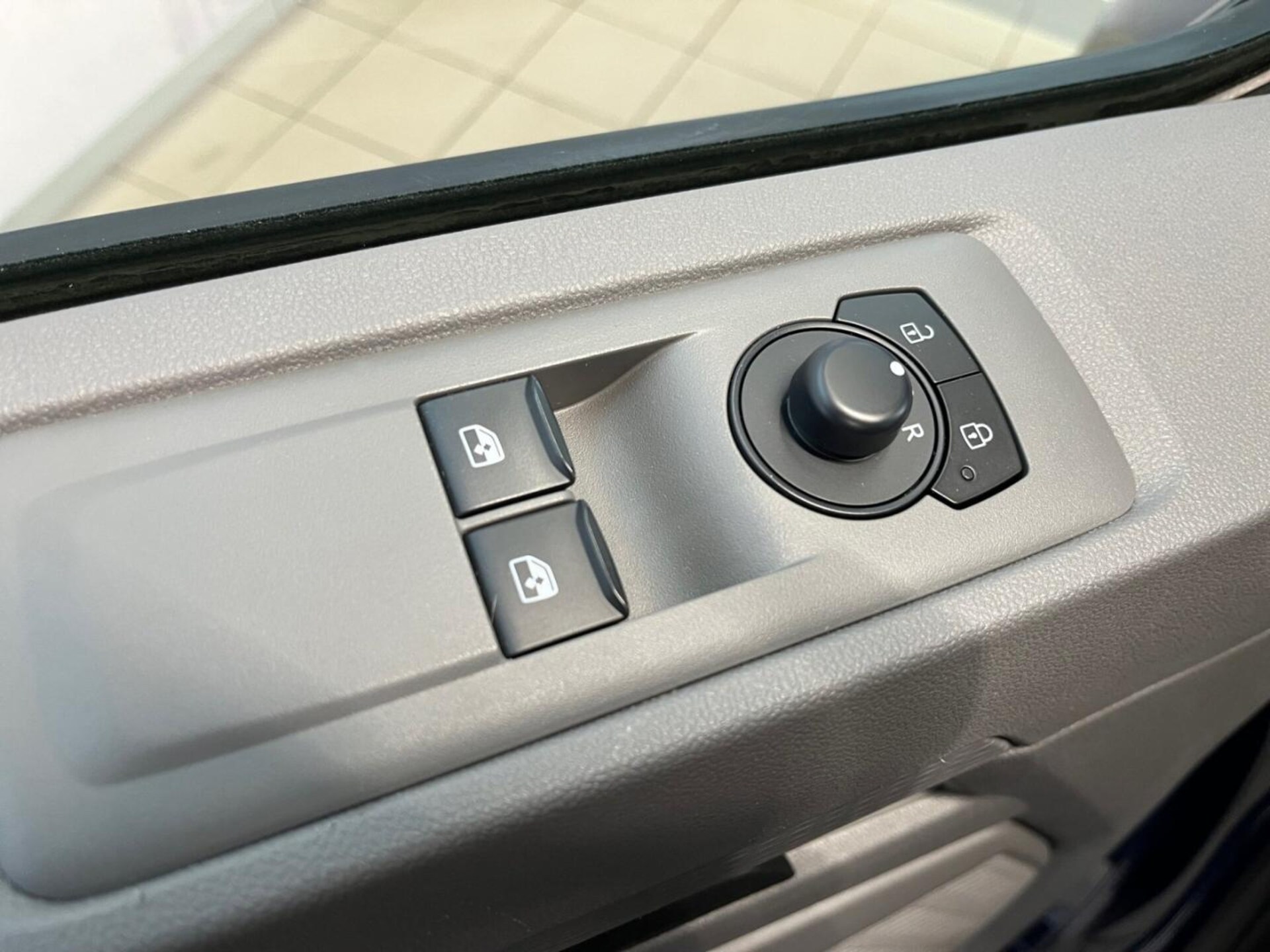 Volkswagen Transporter Kasten kurzer Radstand