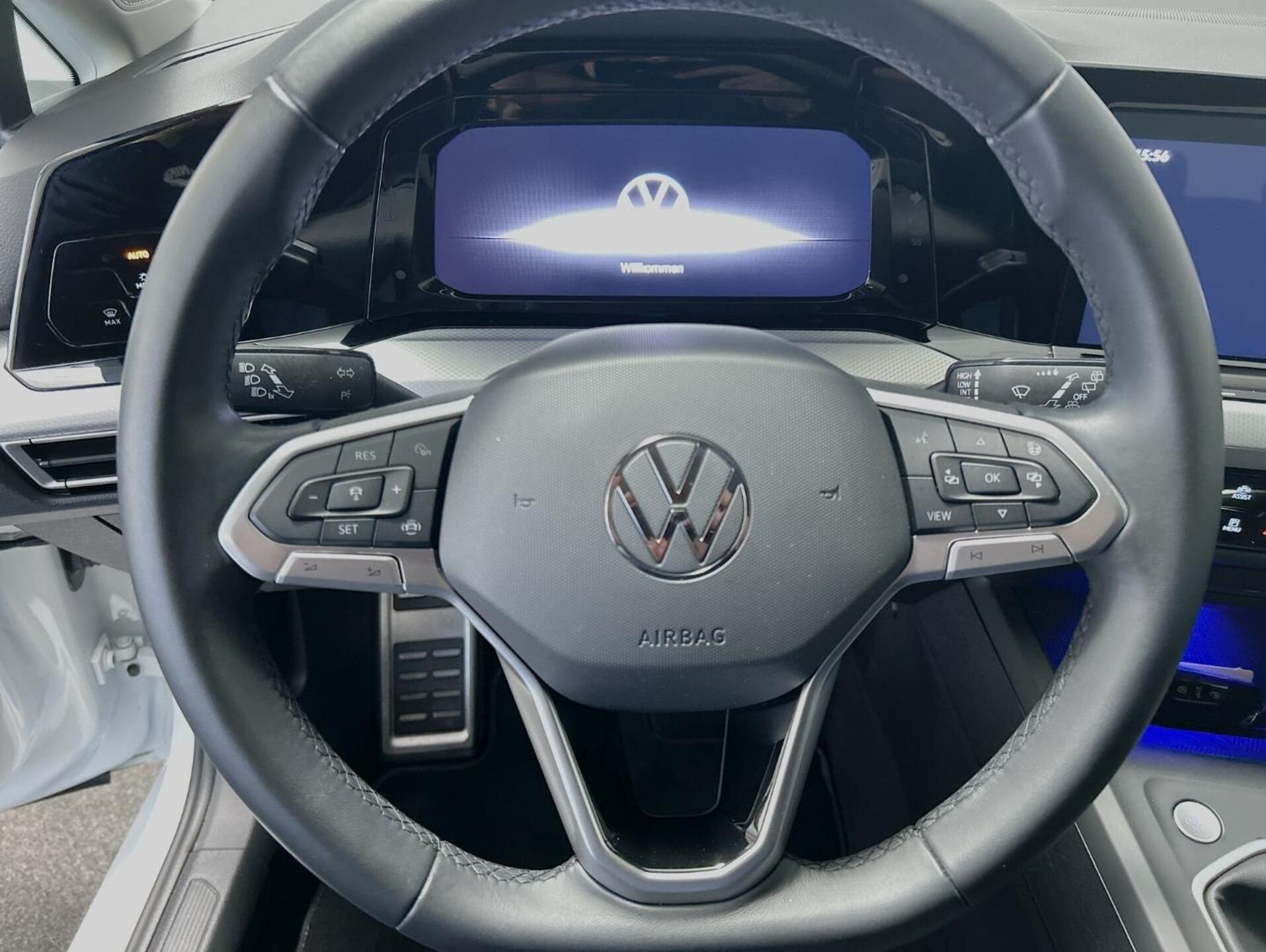 Volkswagen Golf MOVE