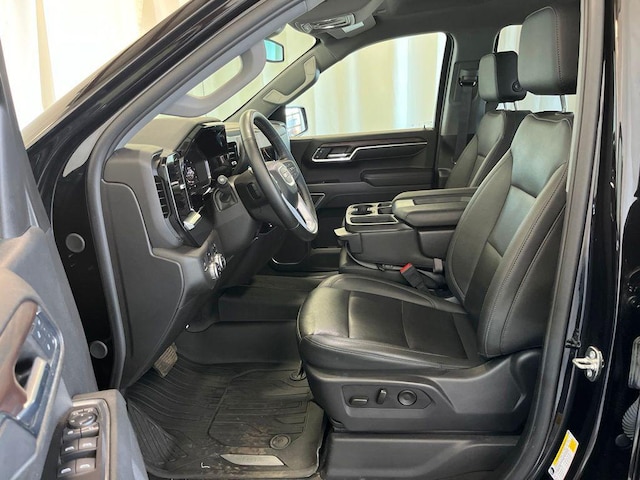 2024 GMC Sierra