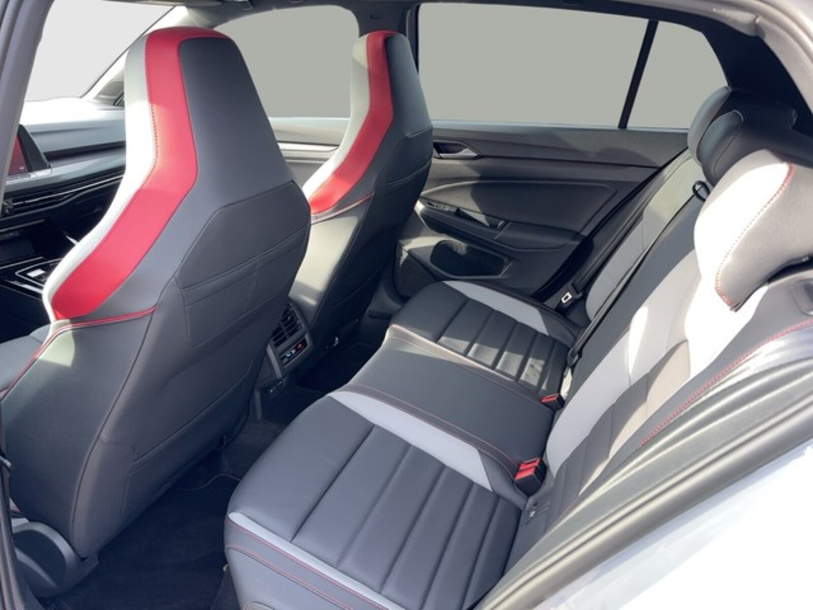 Volkswagen Golf – Bild 11