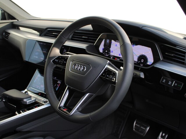 Image about Audi Q8 Sportback e-tron 55 e-tron S line