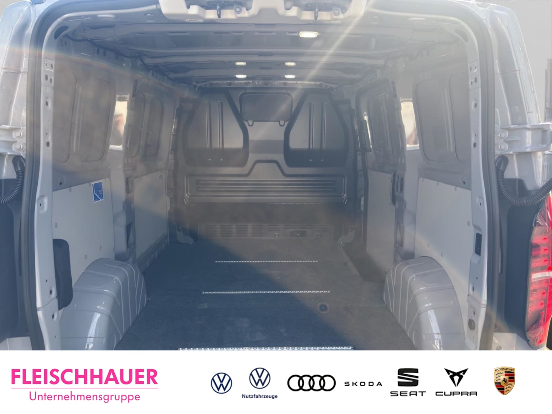 Volkswagen Transporter Kasten kurzer Radstand