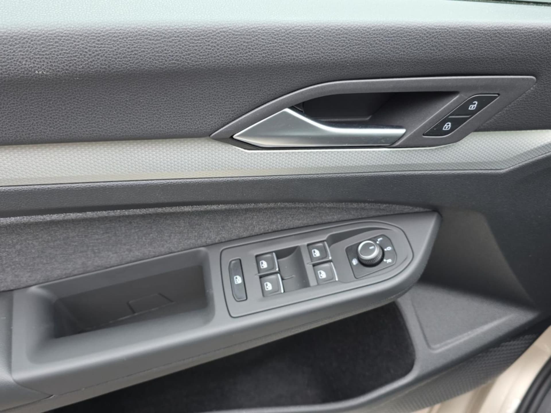 Volkswagen Golf MOVE