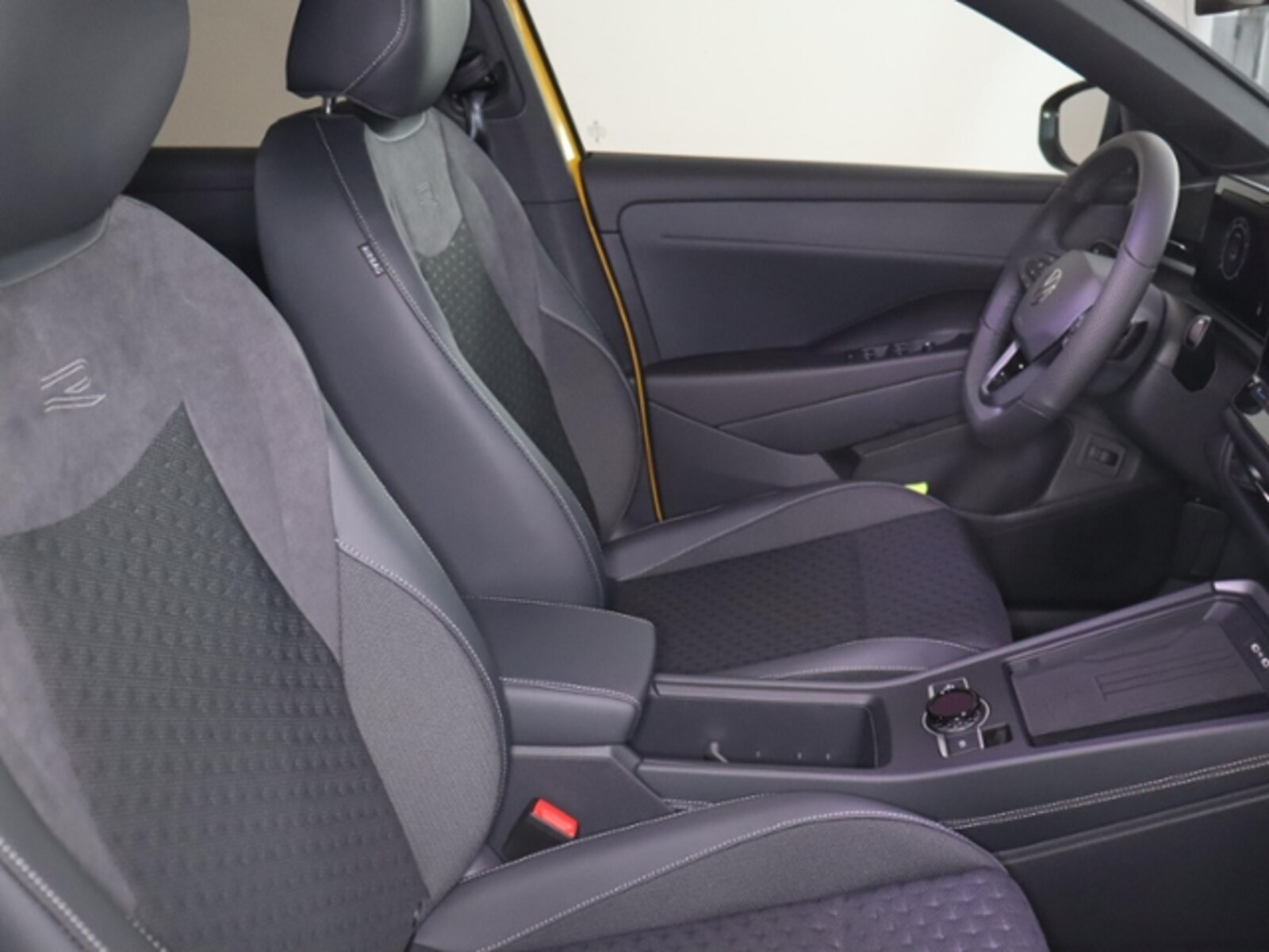 Volkswagen T-Roc – Bild 10