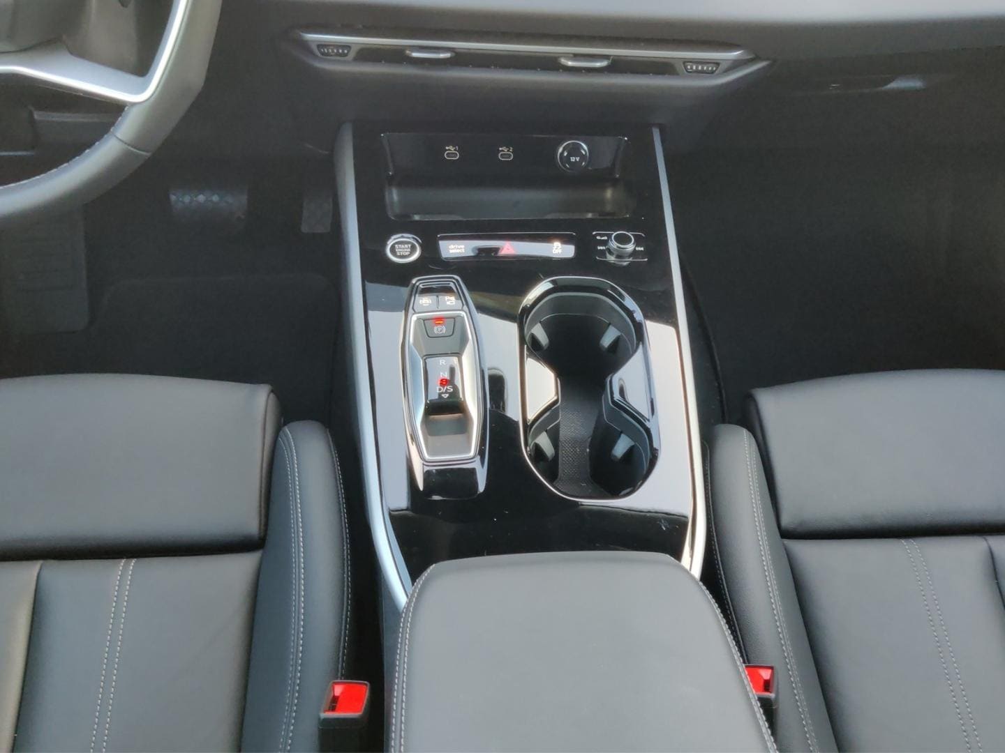 Bild über Audi A5 Avant TDI quattro 150 kW S tronic - für weitere Informationen kontaktieren Sie den Audi Partner