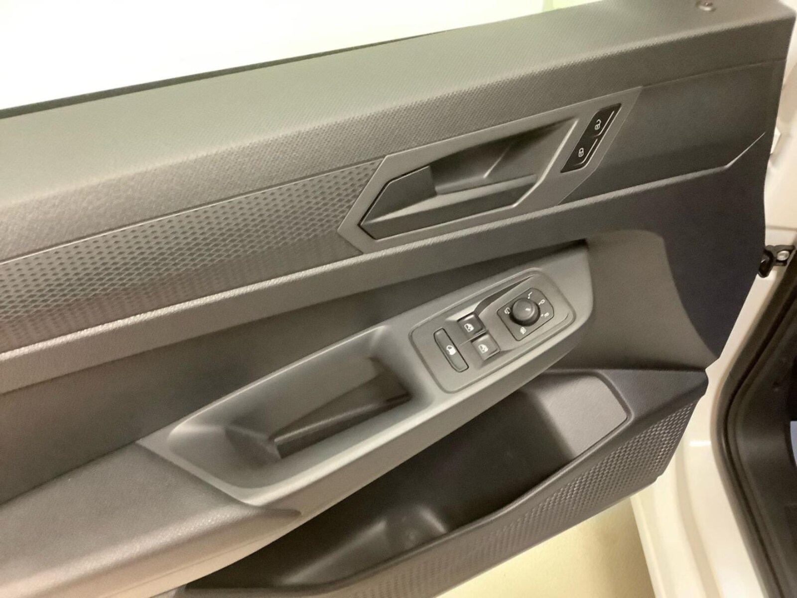 Volkswagen Caddy Cargo – Bild 14