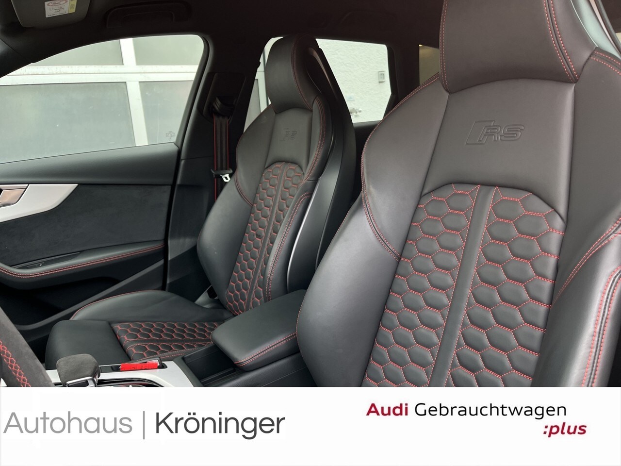 Image about Audi RS 4 Avant TFSI quattro tiptronic