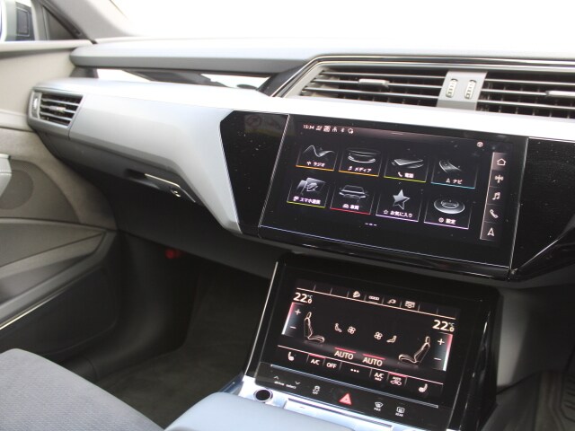 Image about Audi Q8 Sportback e-tron 55 e-tron S line