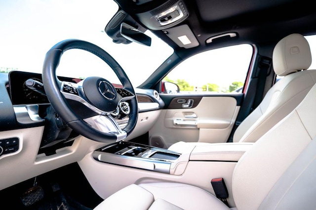 2026 Mercedes-Benz GLB 250