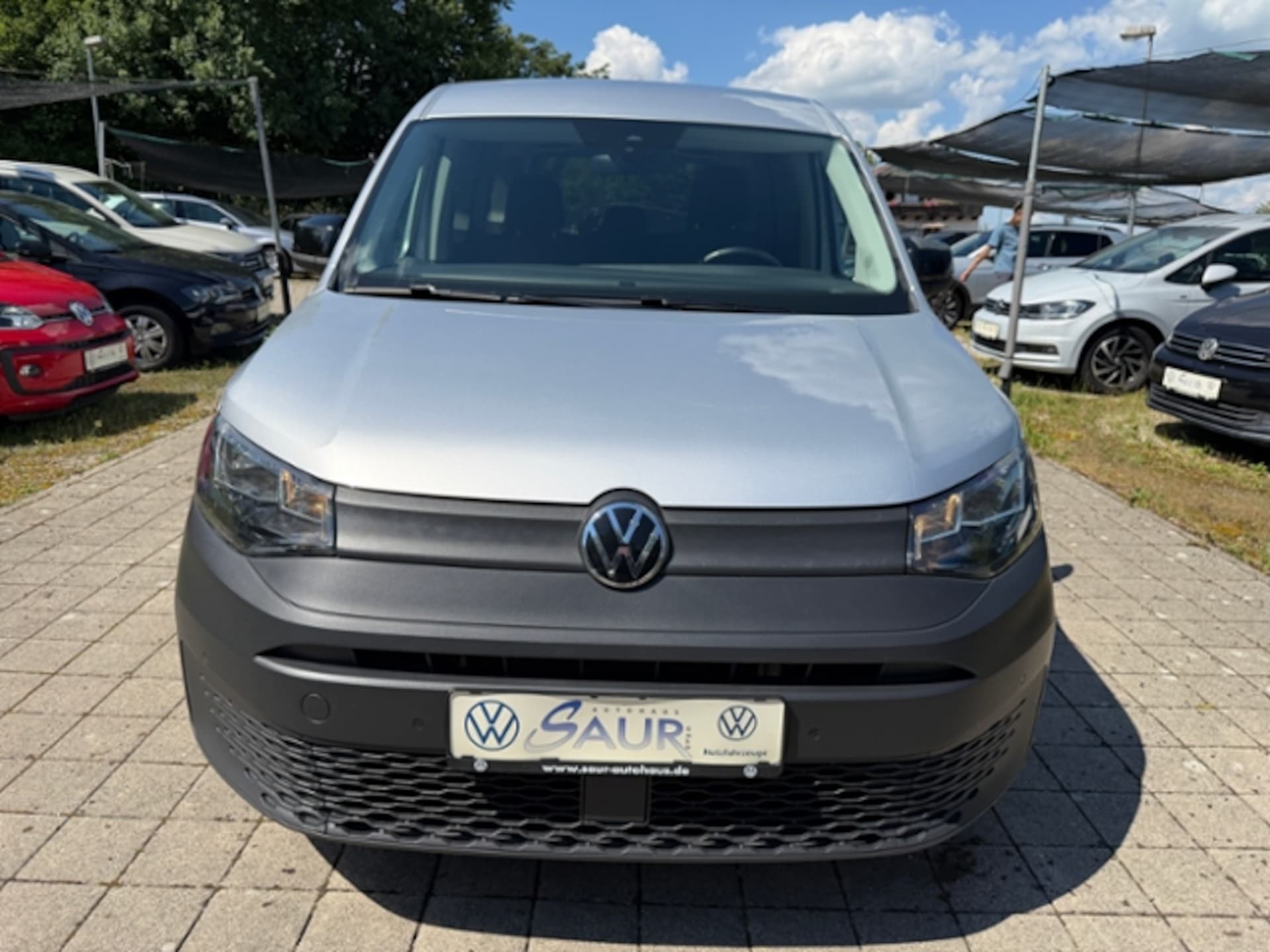 Volkswagen Caddy Basis-Modell