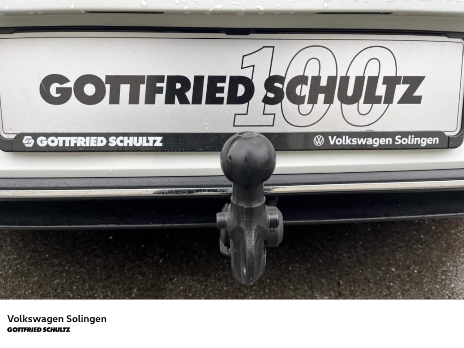 Volkswagen Golf Style