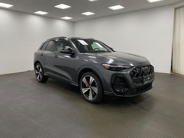 Photo of 2025 Audi SQ5 
