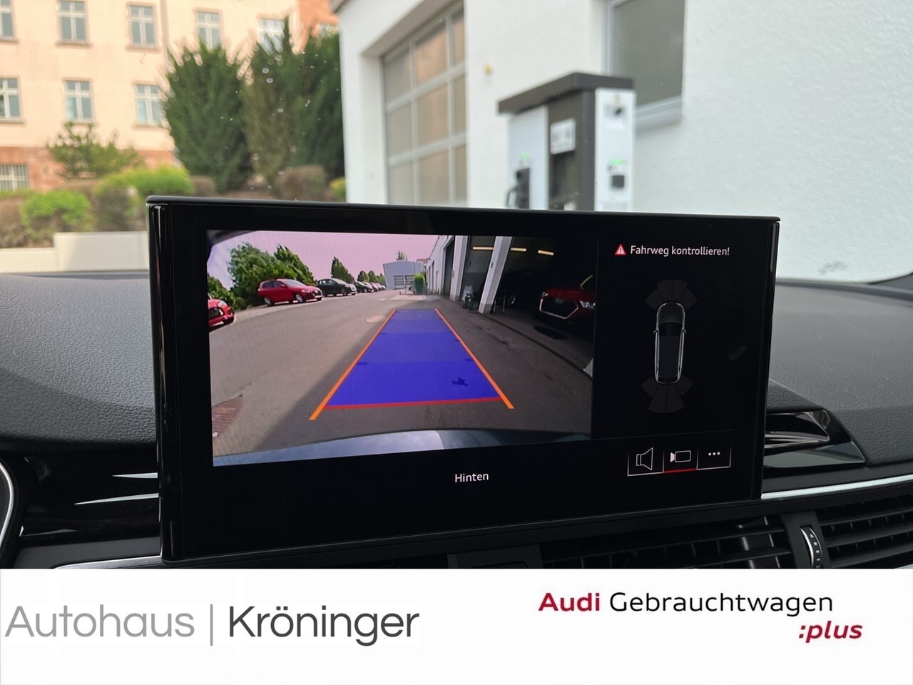 Image about Audi RS 4 Avant TFSI quattro tiptronic